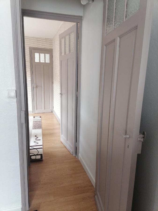 Apartamento Lille Pres Du Chu Lila Exterior foto